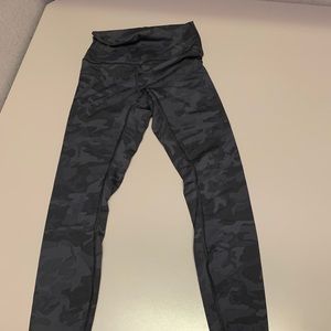 Lulu lemon black camo leggings women 4
